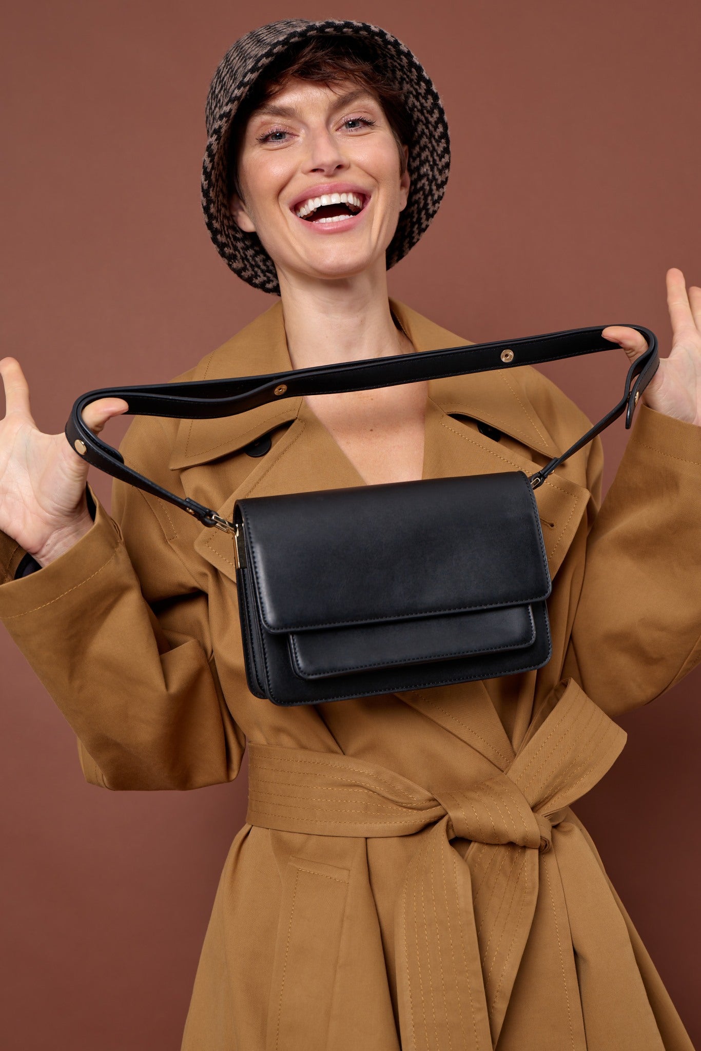 TRIO Cross Body Bag