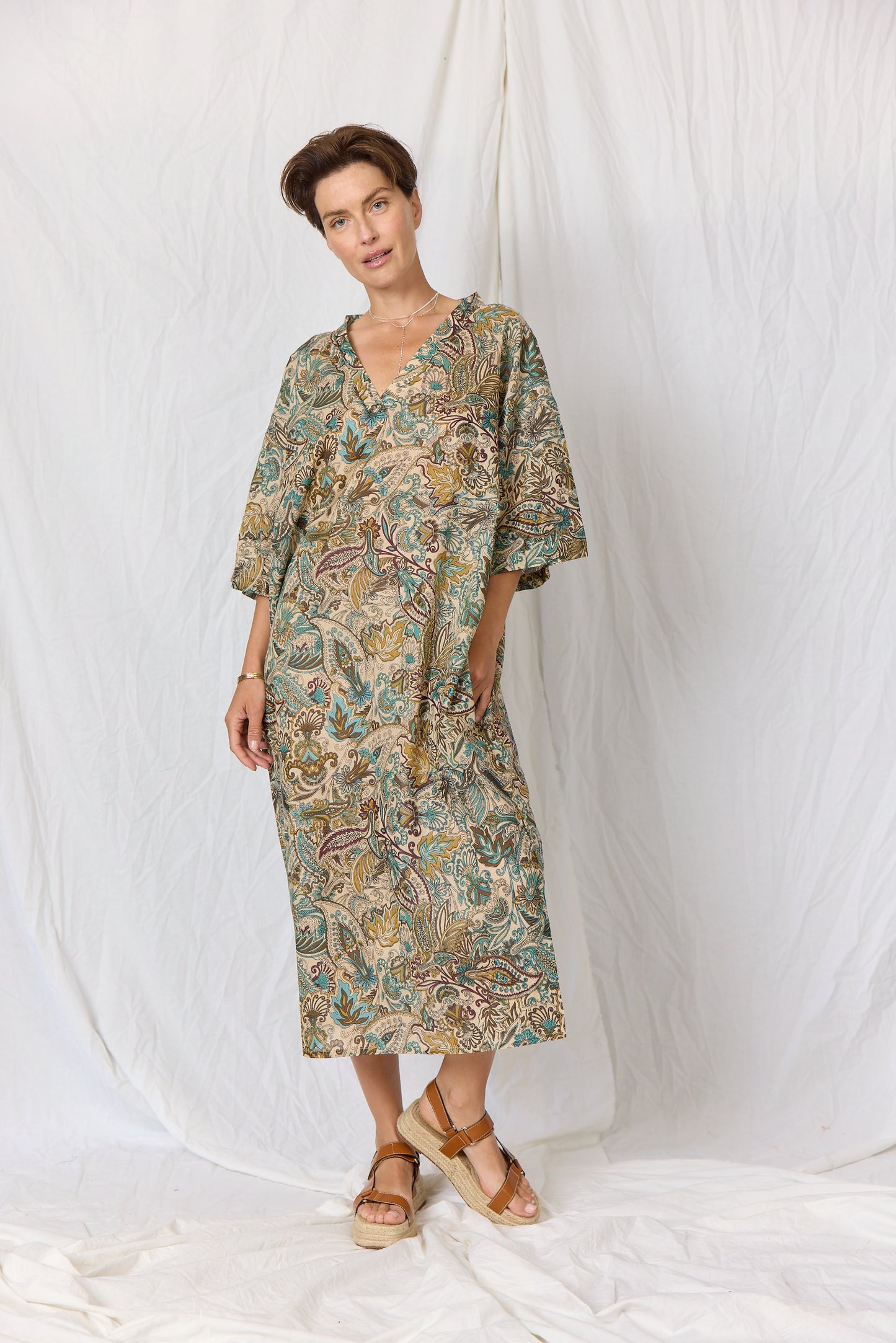 ANTIQUE PAISLEY Strand Kaftan