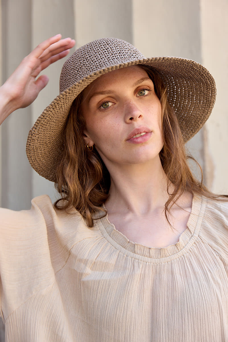RAFFIA Hat